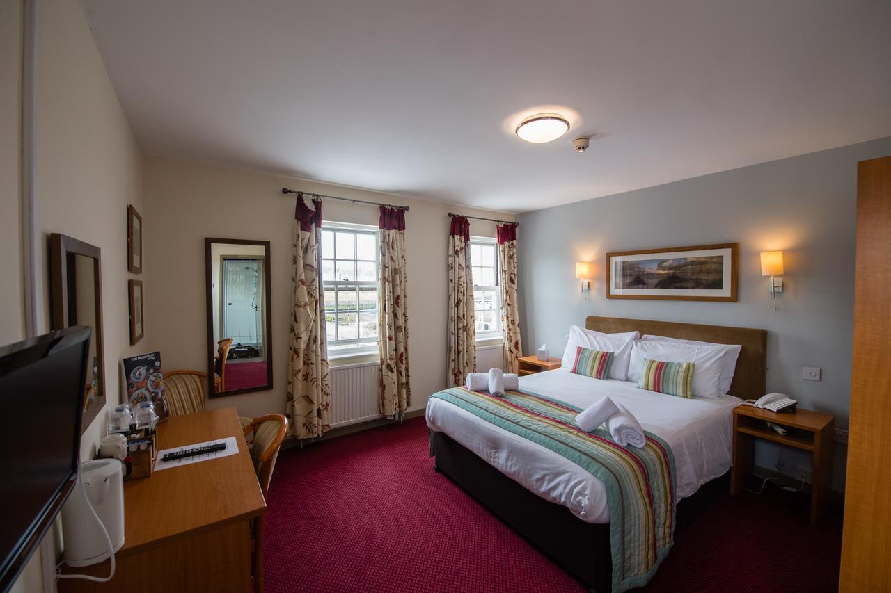 Monachty Hotel Аберерън Екстериор снимка