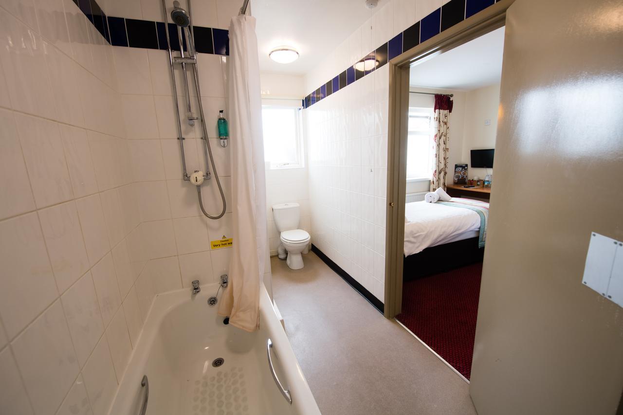 Monachty Hotel Аберерън Екстериор снимка
