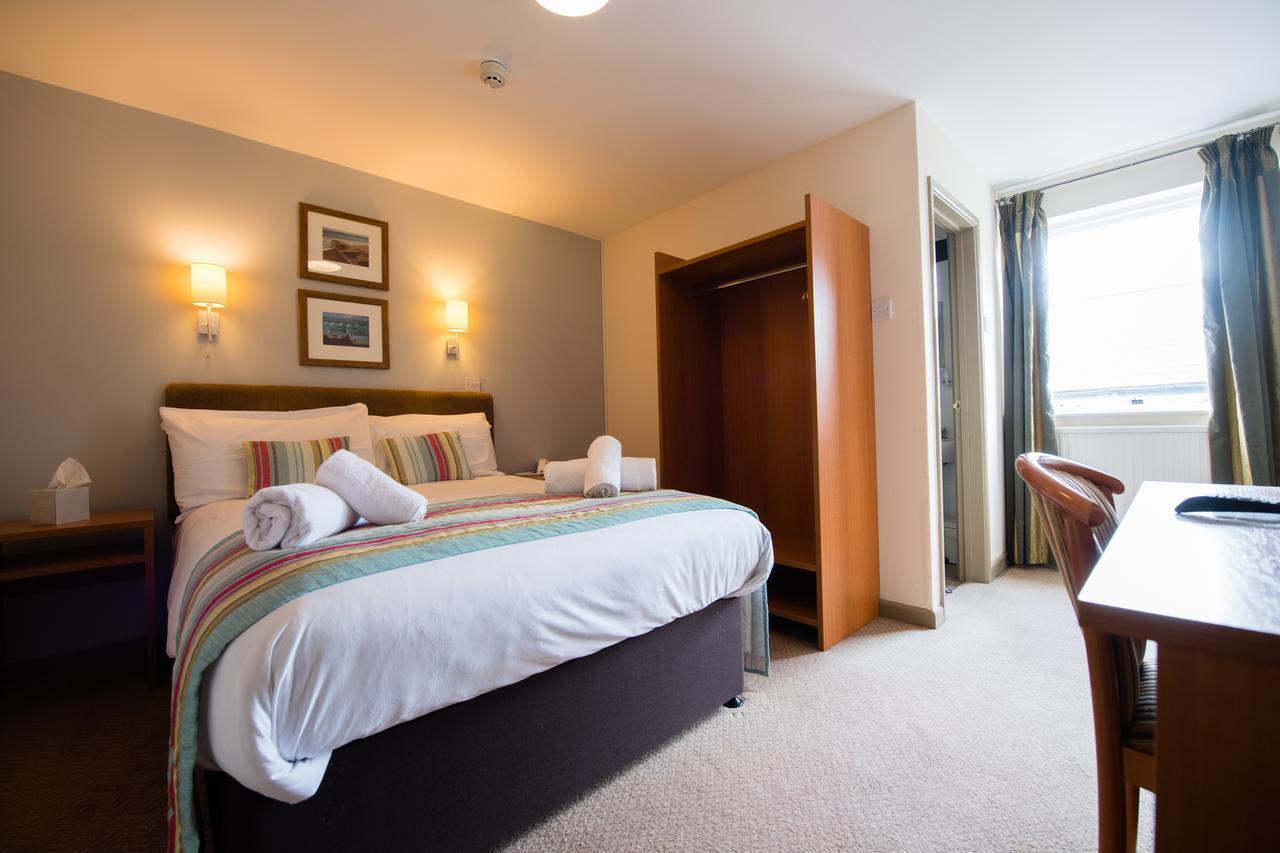 Monachty Hotel Аберерън Екстериор снимка