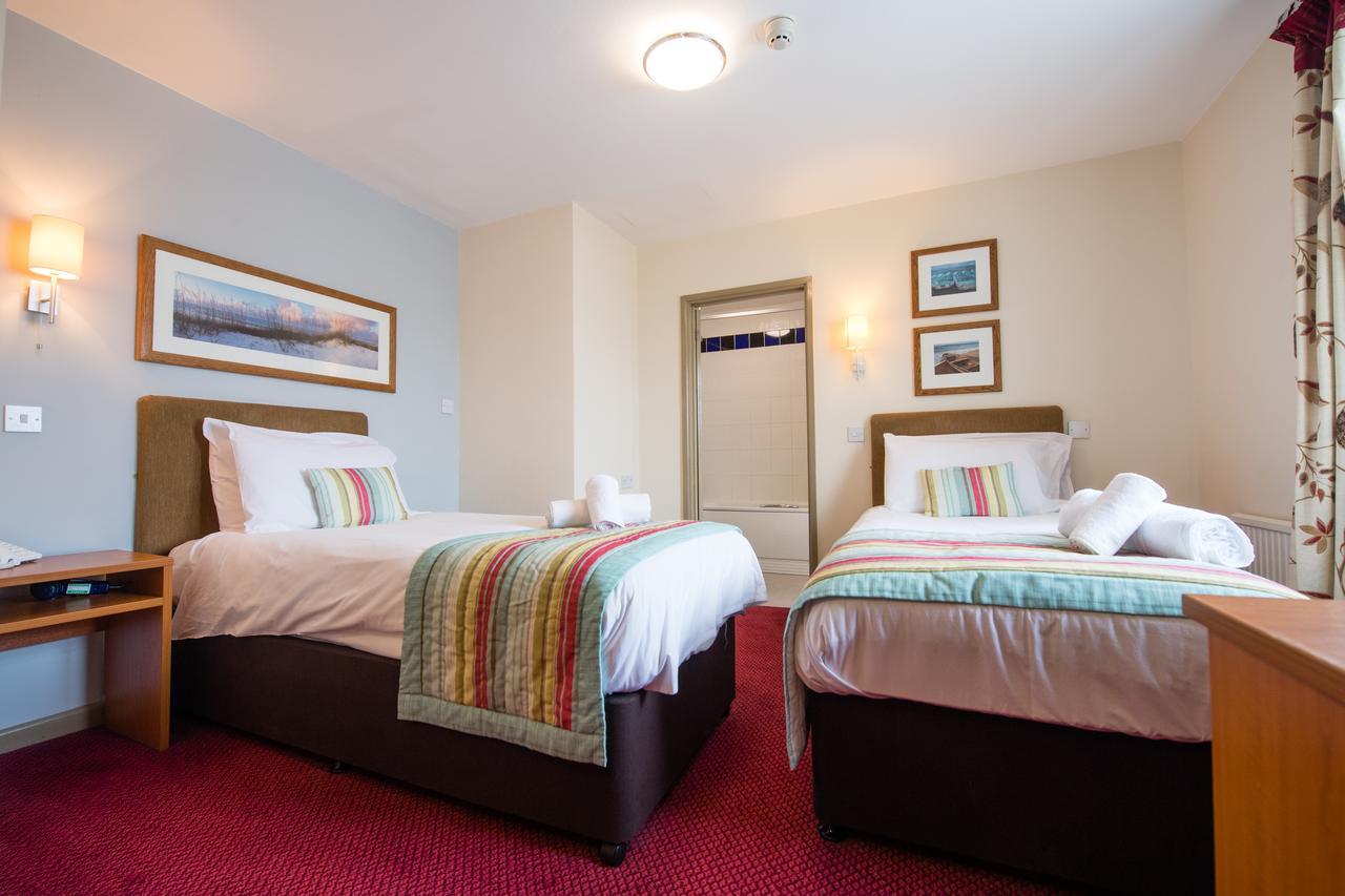 Monachty Hotel Аберерън Екстериор снимка