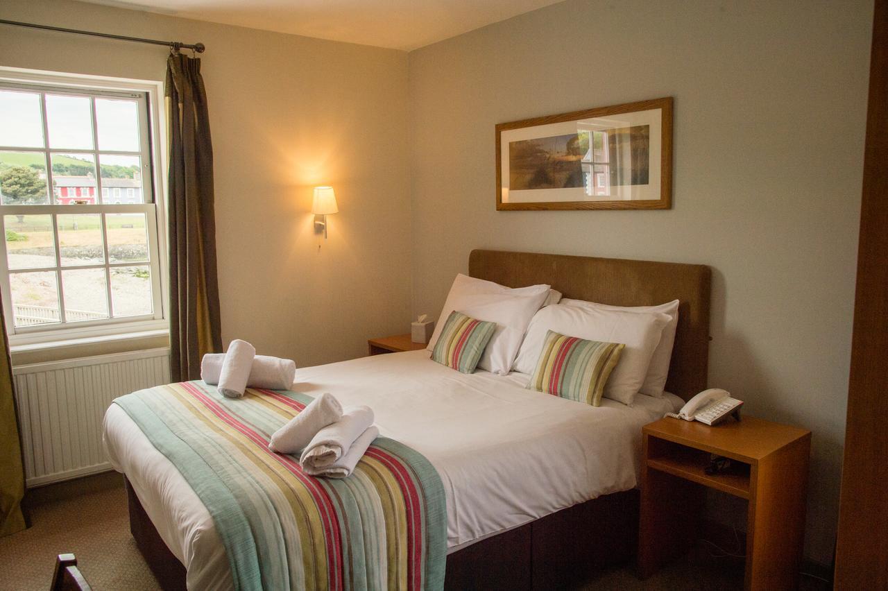 Monachty Hotel Аберерън Екстериор снимка